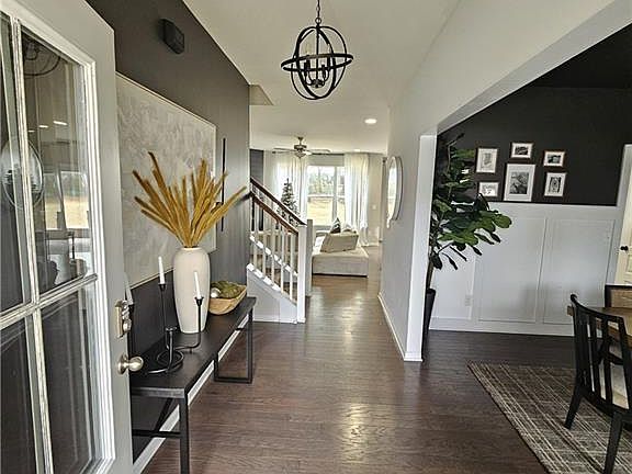 2nd image of 1533 Maddox Ln
