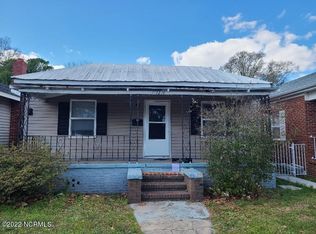 1216 S 9th St, Wilmington, NC 28401