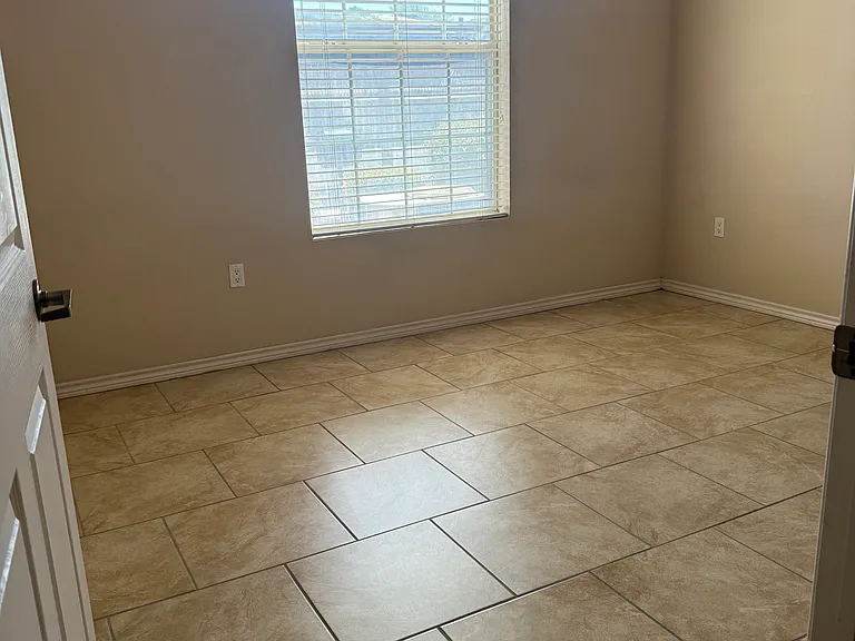3901 Sonoma Springs Ave #1304 — Photo 12