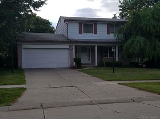 36611 Jackman Dr, Sterling Heights, MI 48312