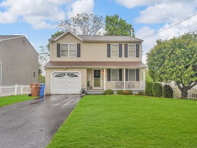 37 Lakeview Avenue, Shelton, CT, 06484