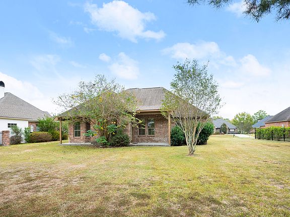 5th image of 58450 Village Ct