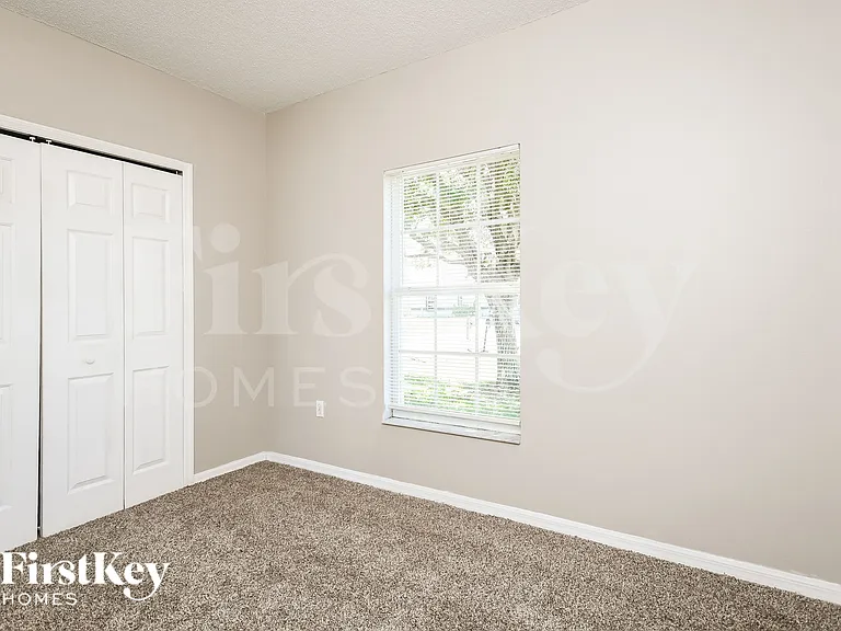 702 Cotulla Dr — Photo 12