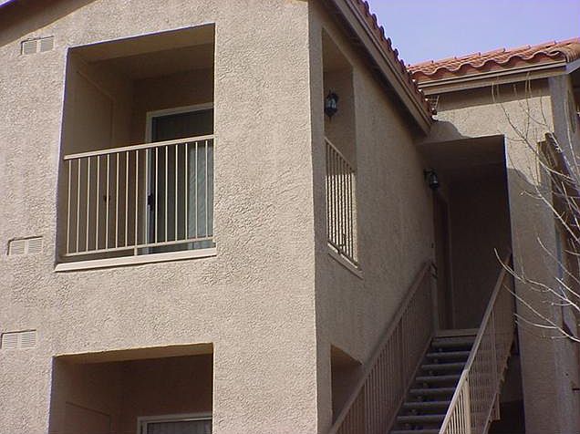 1st image of 2110 N Los Feliz St #2061