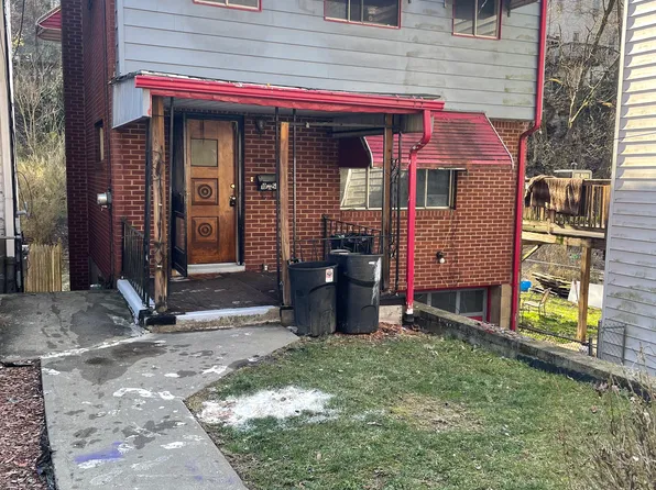 1053 Woods Run Ave, Pittsburgh, PA 15212