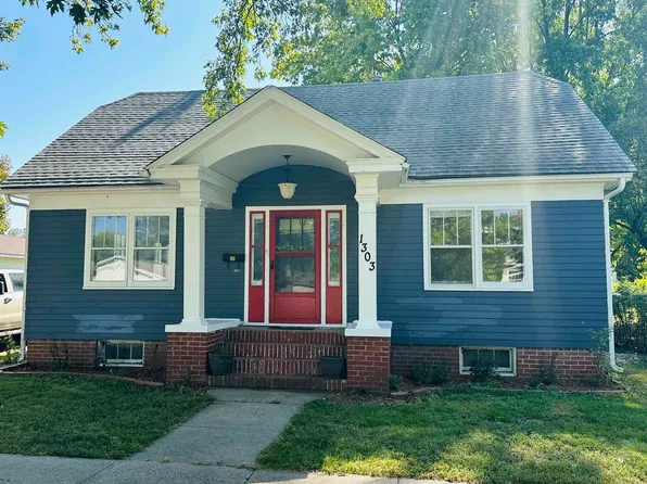 1303 Pearl St, Onawa, IA 51040