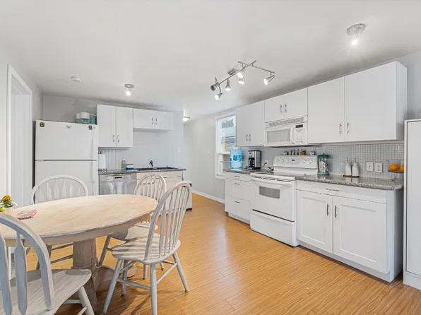 1881 Boucherie Rd #54, West Kelowna, BC V4T 2C8