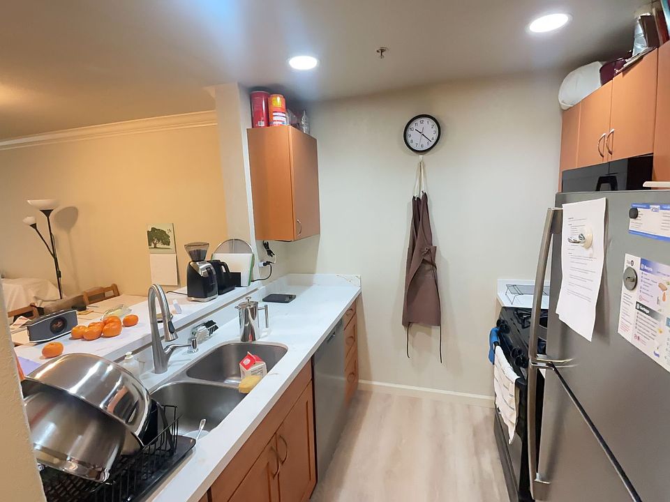1st image of 1127 17th Ave #20982202