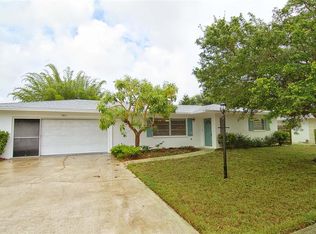 2911 Valley Forge St, Sarasota, FL 34231