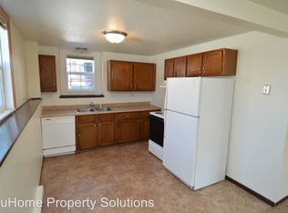 648 2nd Ave S, Grand Forks, ND 58201