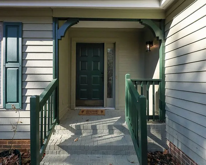 208 Fairfax Way — Photo 97