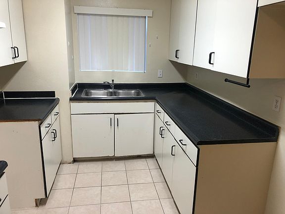 5th image of 3175 Estara Ave APT 1