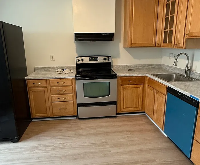 96 Courtland Woods Cir — Photo 5