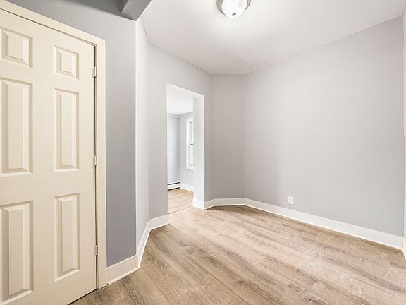 4th image of 170 N 15th St APT 2