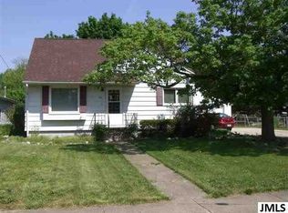 811 Varden Dr, Jackson, MI