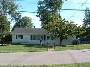 911 W Ralston Dr, Bloomington, IN 47403