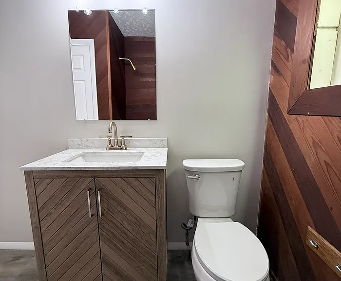 226 S Moore Ave — Photo 29