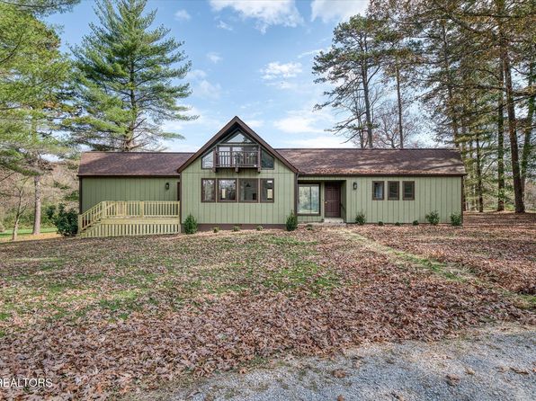 1651 Pennsylvania Ave, Jamestown, TN 38556