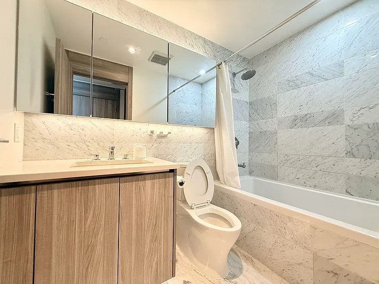 4730 Lougheed Hwy #3606 — Photo 12