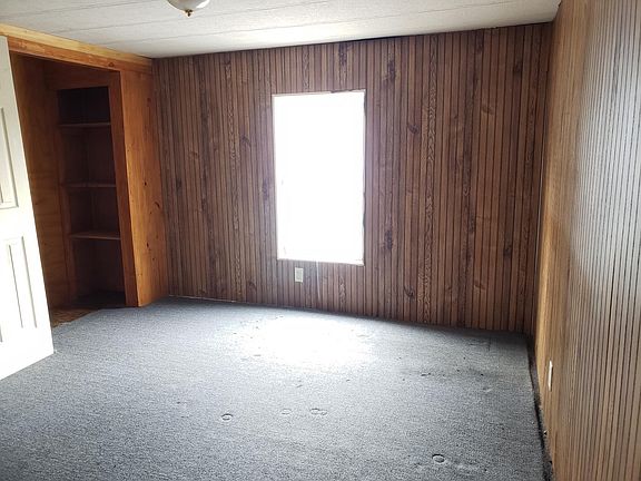 5th image of 17 Town Mills Mobile Home Park