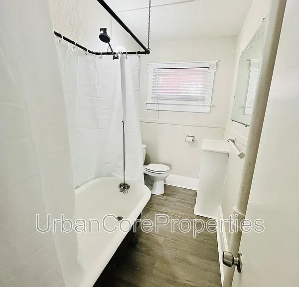 232 4th St N #33 — Photo 9