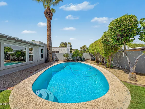 181 LAGUNA Drive W, Litchfield Park, AZ 85340
