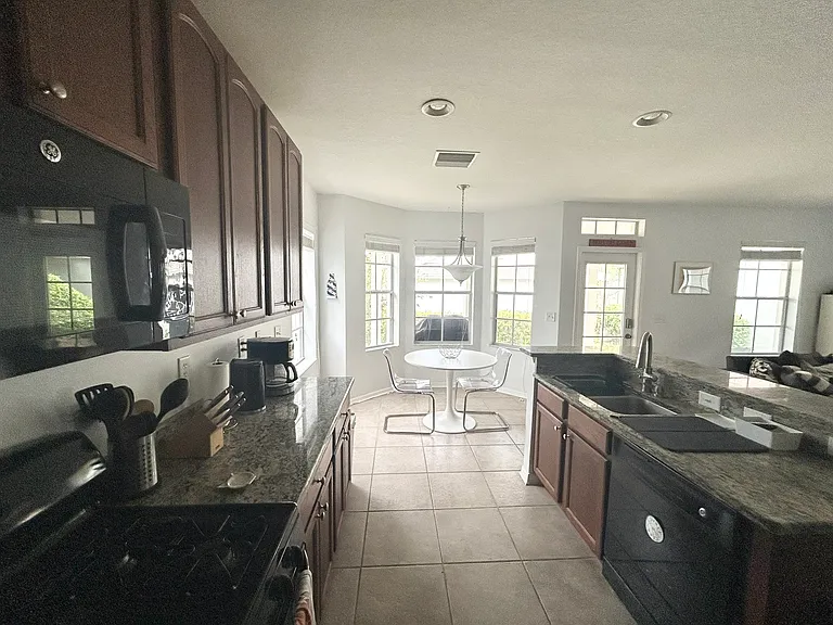 16108 Palmettoshade Ct — Photo 22
