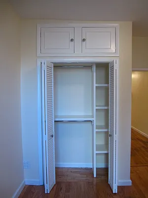 Rented by City & Suburban | media 21