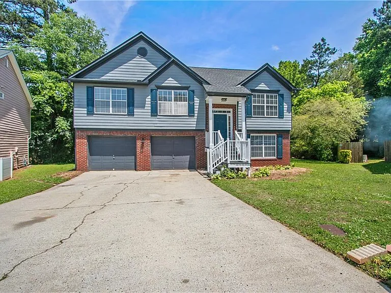 3989 Courtlin Cv NW — Photo 4