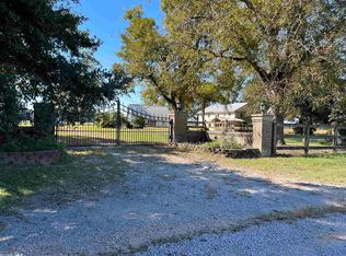 26810 Schoen Rd, Elberta, AL 36530