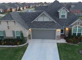 2900 NW 184th Cir, Edmond, OK 73012