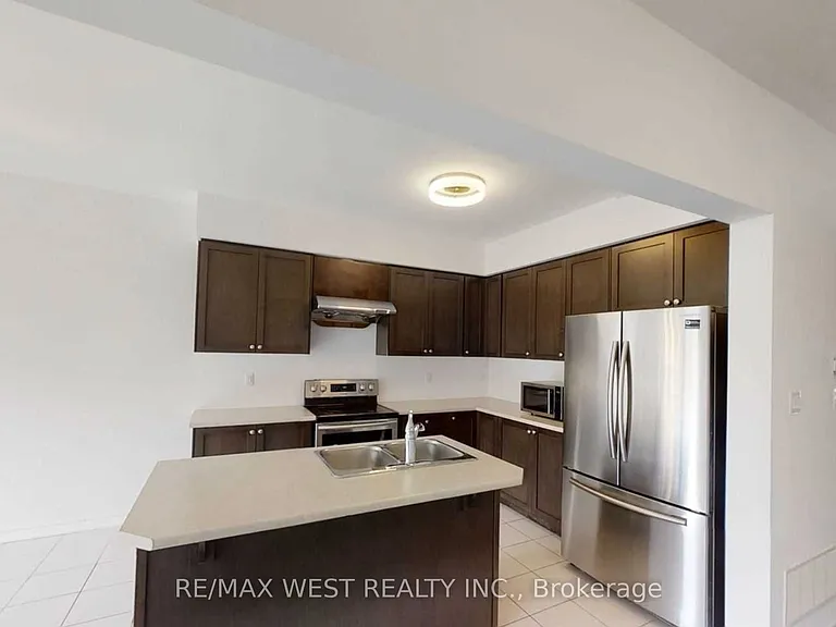 26 Hines St — Photo 10
