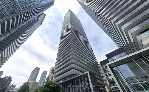 42 Charles St E Photo 1