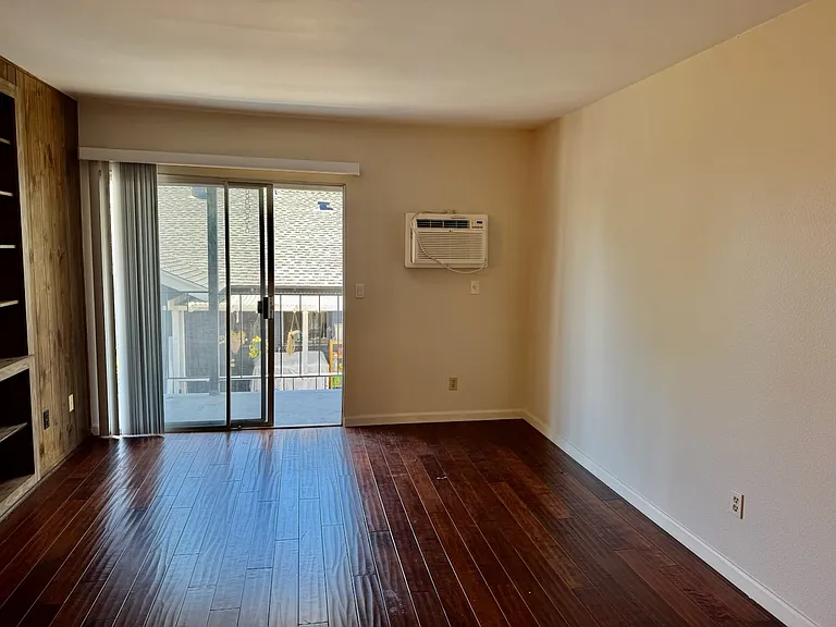 3960 Hawk St #3 — Photo 10