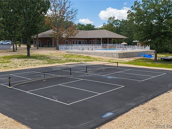 5th image of 500 Big Cedar Dr