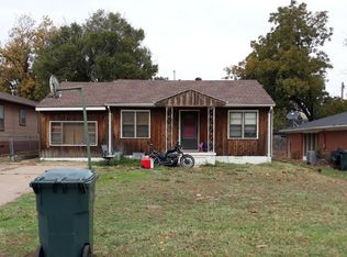 1405 Ivanhoe St, Perry, OK 73077