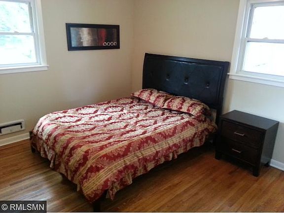 5th image of 4449 Van Buren St NE