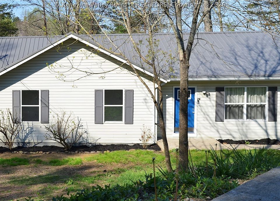 1st image of 179 Bryn Mawr Way