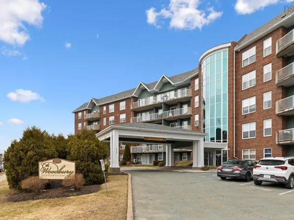 429 Parkland Dr #403, Halifax, NS B3S 1L3