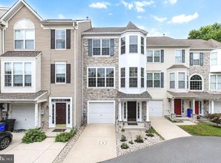 5748 Goldfinch Ct, Ellicott City, MD 21043