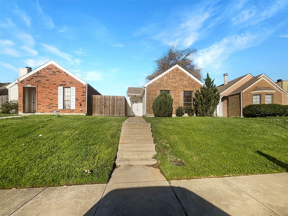 1st image of 331 Teakwood Ln