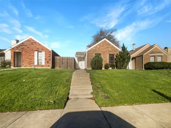 331 Teakwood Ln, Lewisville, TX 75067