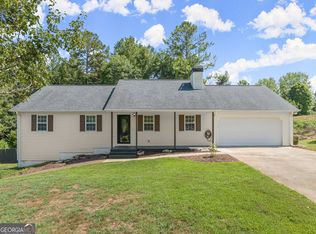 35 Flint Ct, Hoschton, GA 30548