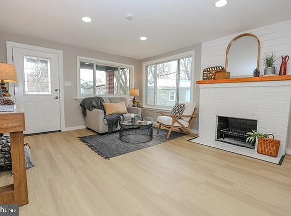 4th image of 4118 Green Ct