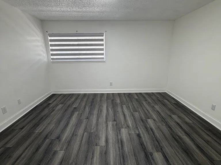 6310 Newtown Cir #B5 — Photo 26