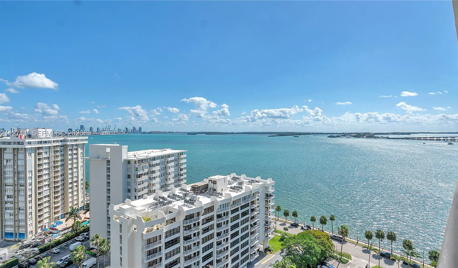 Costa Bella Condo — Photo 3