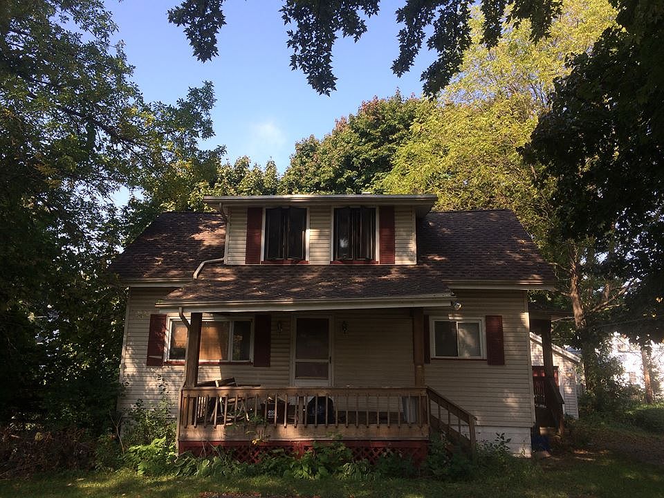 2nd image of 1528 Chili Ave