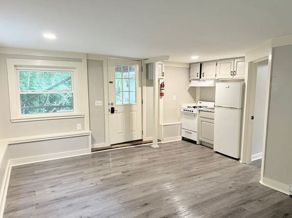 8 Blodgett Ln #4