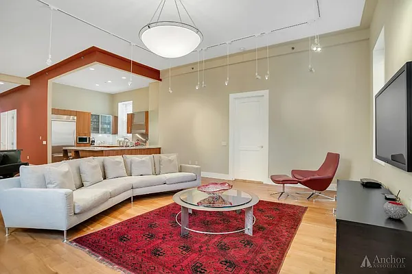 Rented by Anchor Associates | media 23