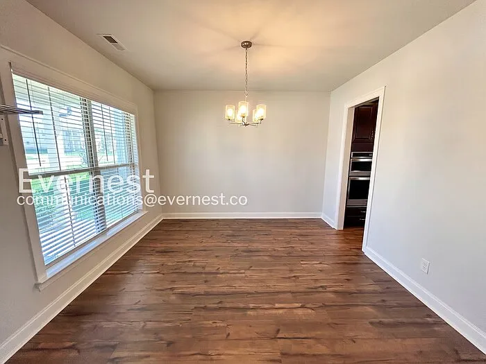 1122 Carlisle Pl — Photo 8